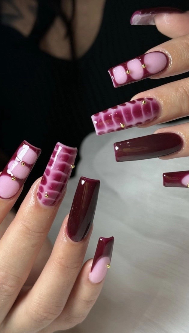 Square Nails