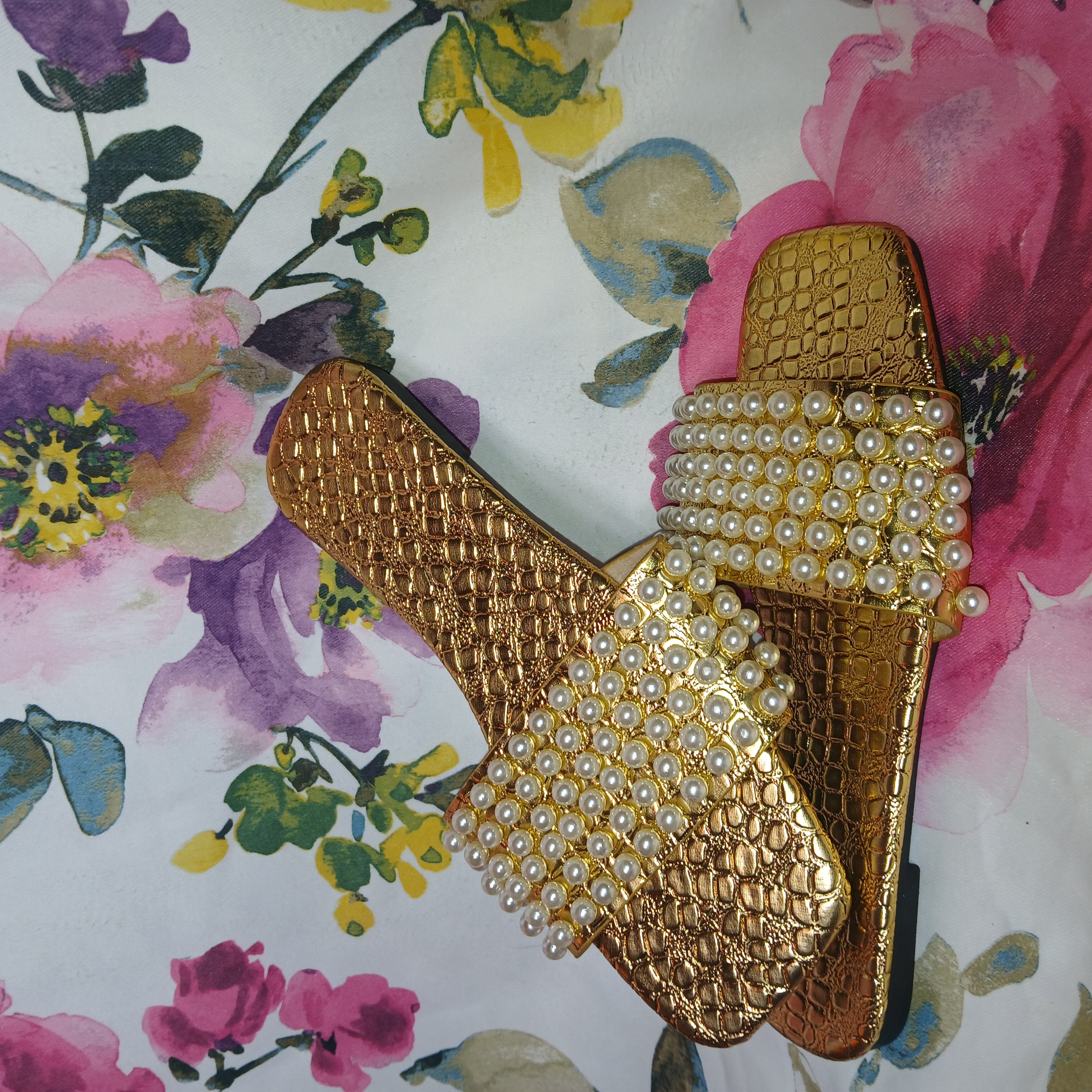 Gold Slippers 