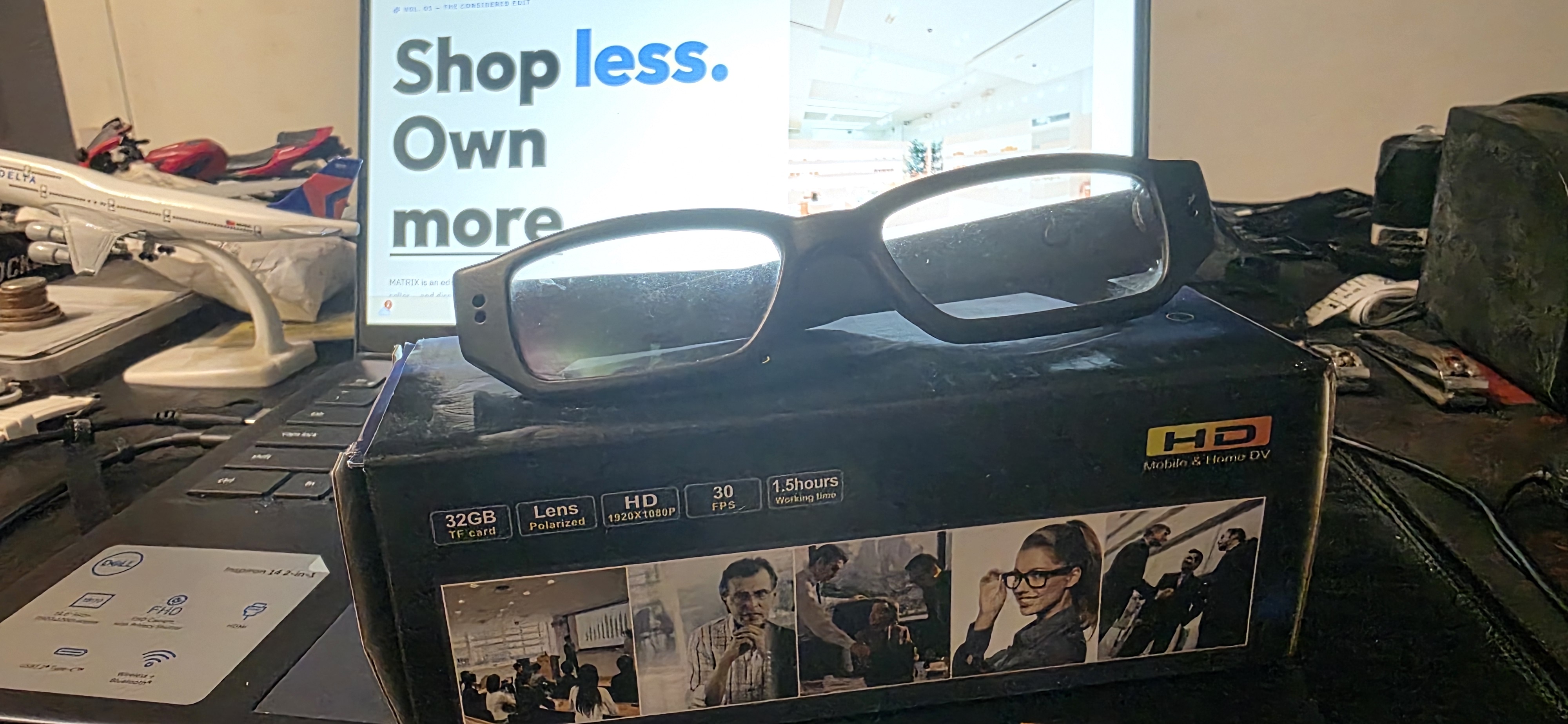 Spy 🕵️‍♀️ glasses 